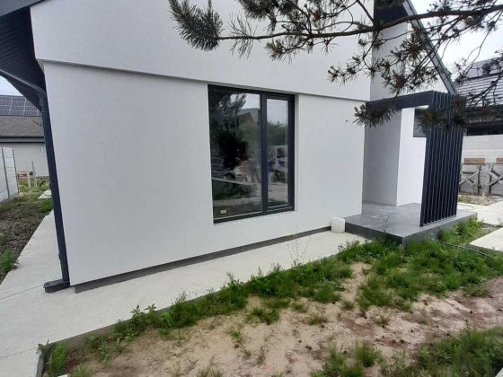 Продаж Будинок 96м² з ділянкою 5 соток ГАЗ с.Бобриця Київської обл. Бобрица