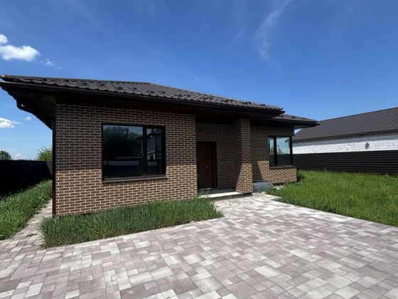 Продаж будинку у с. Білогородка Гнатівка