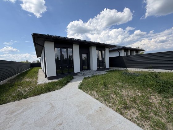 Продаж будинку 100 м2 Білогородка Гнатівка