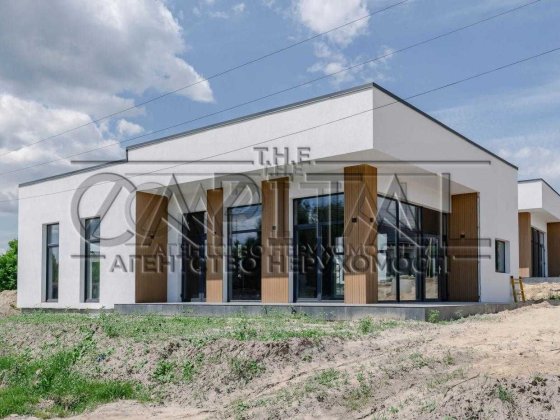 Продаж шикарного будинку Білогородка з червоної цегли , купить дом Гнатівка