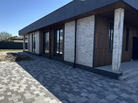 Якісний одноповерховий будинок в крутій локації Білогородки Гнатівка