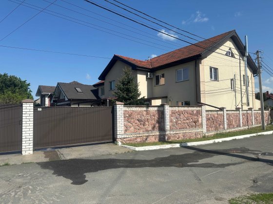 Від власника!   Продам дуплекс у с.Горенка район Пуща-Водиця Горенка