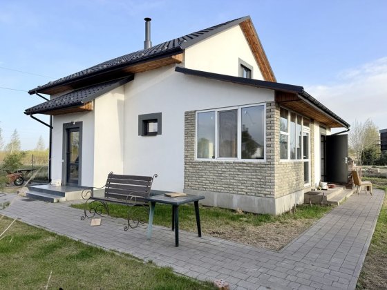 Продам будинок Зазим’я 114 м², камін, 6 соток, поруч Десна Зазимье