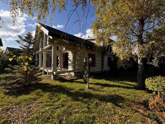 Без% Дмитрівка (Капітанівка). 220м2+11сот. Поруч ліс. Біля Мегамаркету Дмитровка