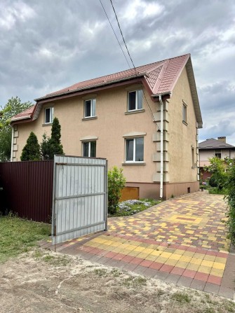 Продається сучасний двоповерховий будинок на березі Десни з хамамом та камінним будинком - фото 1