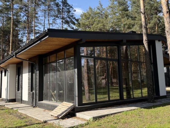 Унікальний будинок у лісі біля ЖК Desna Residence Зазимье