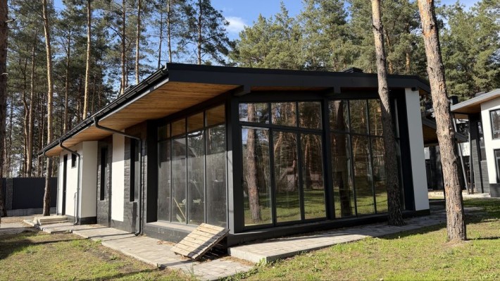 Унікальний будинок у лісі біля ЖК Desna Residence - фото 1