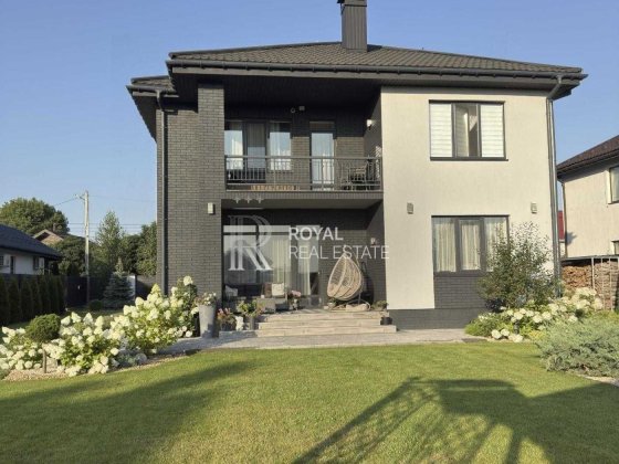 Продаж Зазим'я, Будинок 220 м2 з Ремонтом, 10 соток Броварський район Зазимье
