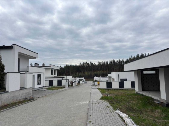 Будинок з терасою та гаражем в КМ Белгравія, охорона 24/7, елітне КМ, Дмитрівка Дмитровка