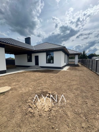 Продаж одноповерхового будинку 160 м2 в с Малютянка - фото 1