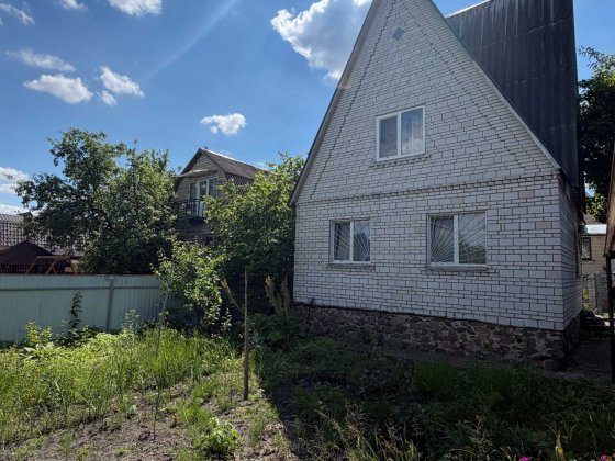 Продам Дом Дача Михайлівка-Рубежівка Озеро Ліс Меблі Ремонт Хата дім 2 Поверхи
