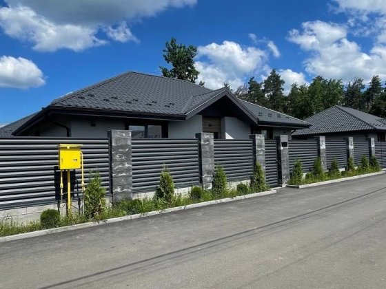 ТЕРМІНОВОВИЙ ПРОДАЖ, будинок в затишному місці , БЕЗ КОМІСІЇ Михайлівка-Рубежівка