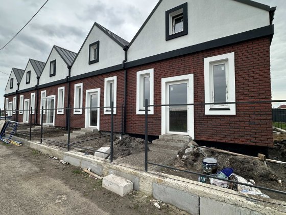 Продам Танхаус Михайлівка Рубежовка 2 поверхи Класна локація топ ціна