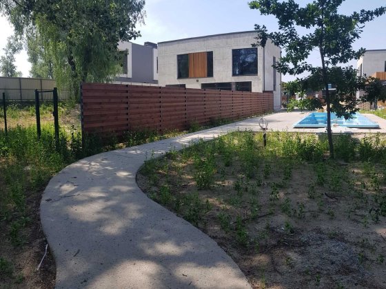 Житловий будинок біля Води. Осещина