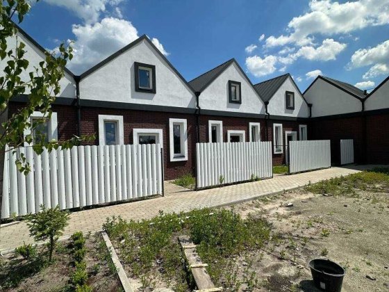 Продаж сучасного таунхауса в Михайлівці-Рубежівці Михайлівка-Рубежівка
