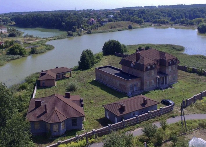 Продажа дома выход на воду! пансионат, реабилитационный центр Петрушки Бучанский район - фото 1