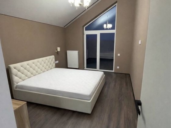 Продаж! Будинок-дуплекс з НОВИМ дизайнерським ремонтом! Газ Є.Бучанський район с.Пилиповичі Пилиповичи