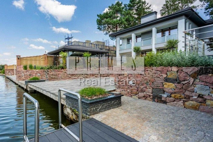 Дисконт! Продажа дома, Плюты с выходом к воде, 250 м, 5к  Обуховский - фото 1
