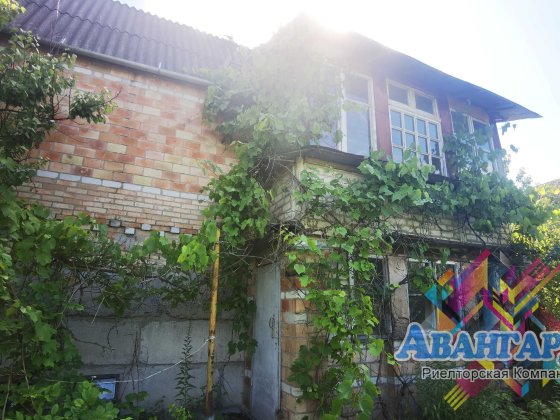 Дачный домик 130 кв.м. с газом и печным отоплением в Процеве. Процев