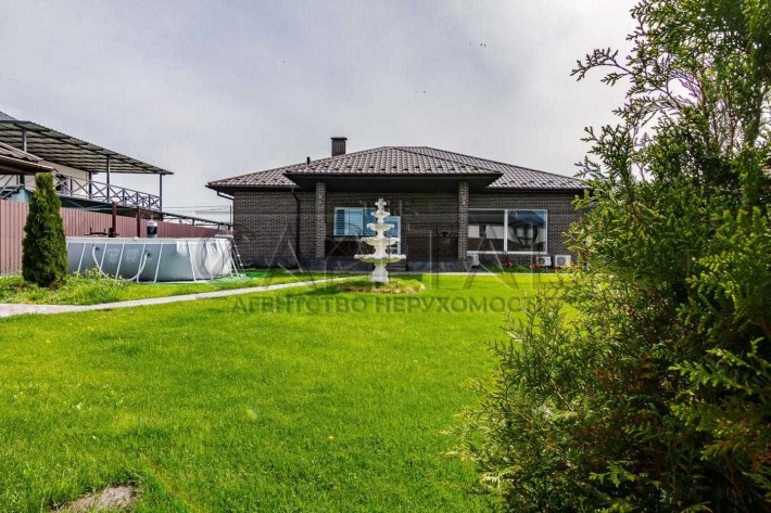 Продаж затишний будинок з басейном в с.Погреби/Зазим'я - фото 1