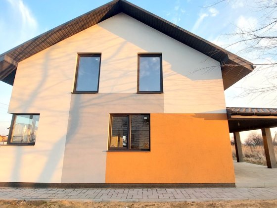 Путрівка Продаж  ЕКСКЛЮЗИВНОГО  будинку  Велика крита тераса на 80 кв метрів  Склянна стіна 2 пов 11 Путровка