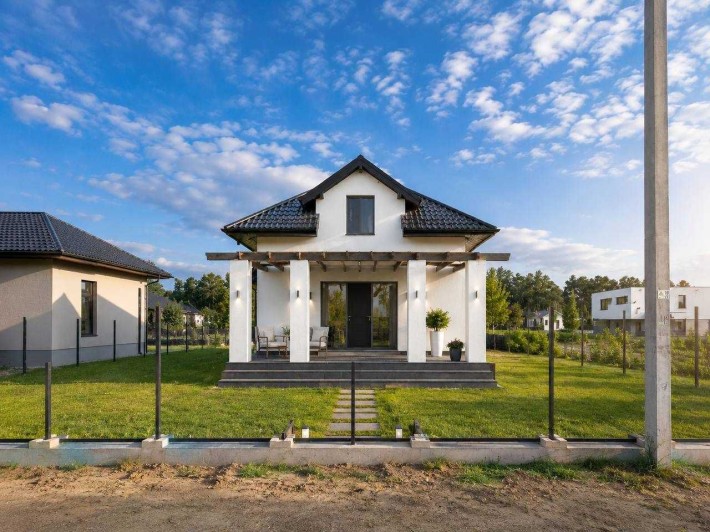 Продам сучасний будинок S=125кв.м. Червона цегла, 17кВт, газ, укриття. єОселя - фото 1
