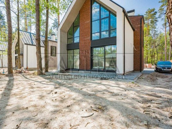 Продаж будинку с. Путрівка 140м2. 8 соток Путрівка