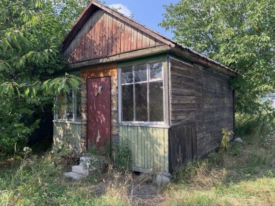 Продам будиночок (самовивіз) без землі Рожны