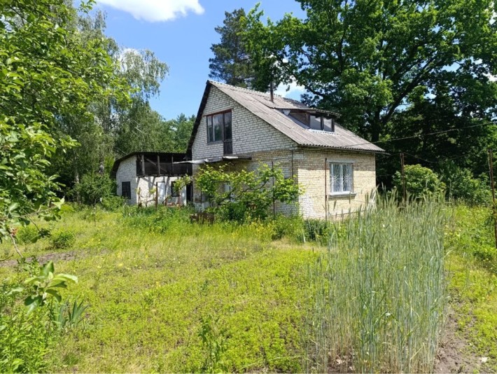 Продаж цегляна дача будинок 36 м² з ремонтом ділянка 6 соток Рославичі Васильківський район  Глеваха - фото 1
