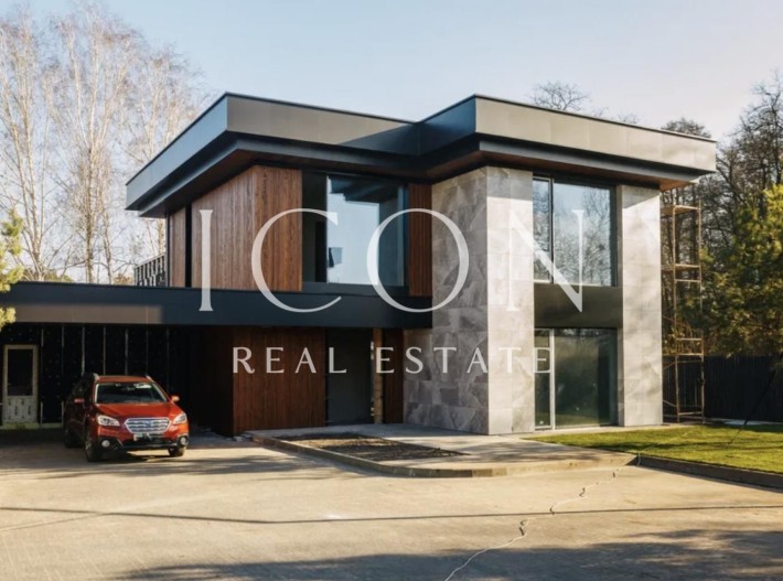 Продаж будинкку | 270м2 | с. Романків , Новообухівська траса . - фото 1