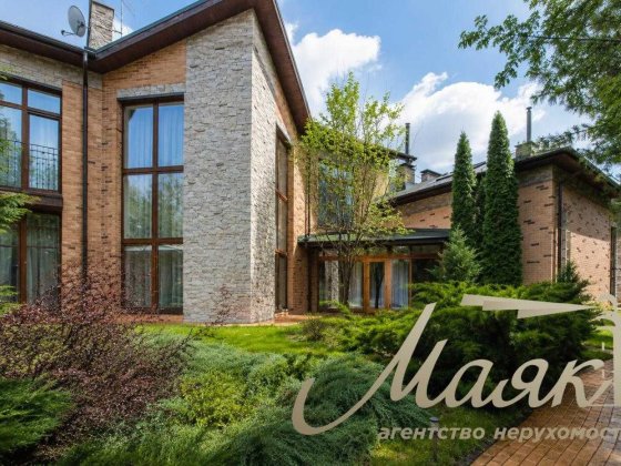 Продаж будинку 420 м2 в елітному КМ Сонячна долина, с. Романків Романків