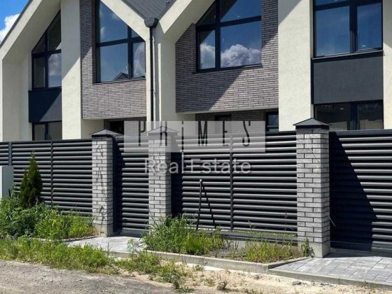 Продаж сучасного таунхаусу поруч з КМ "Зарічний Гай", с. Щасливе, Бориспільський район Счастливое