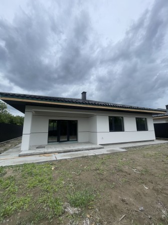 Продається будинок  з газом та ділянкою - фото 1