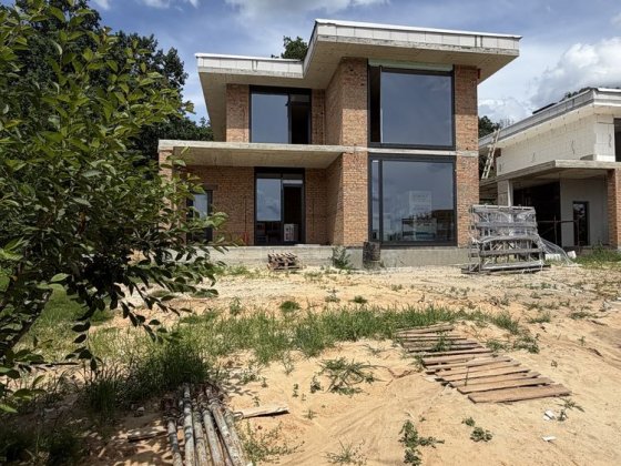 Продаж сучасного будинку біля лісу в с. Хотів | 220м² + SPA-комплекс | Без комісії. Газ Хотов