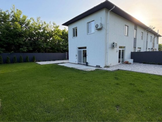 Продаж таунхауса 90м2 Хотів Хотов