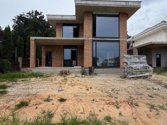 Продаж якісного будинку за 3 км від м. Теремки+СПА будівля.Межує з лісництвом. Послуга - Під ключ мо Хотов