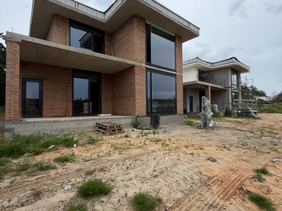 Будинок 220 м² | Окрема SPA-зона | Газ | Ландшафтний дизайн | Межа Києва, с. Хотів | 8 соток | Заход Хотов