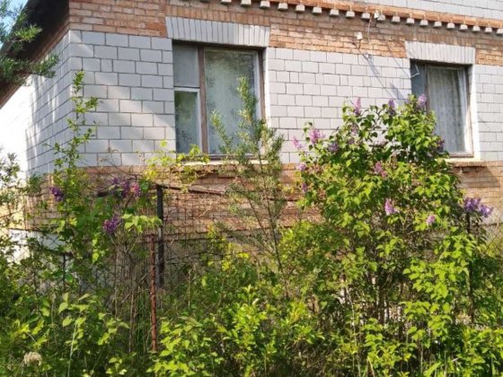 Продається будинок  між Ясногородкою і Новосілками київська обл,фастівській р-н Ясногородка