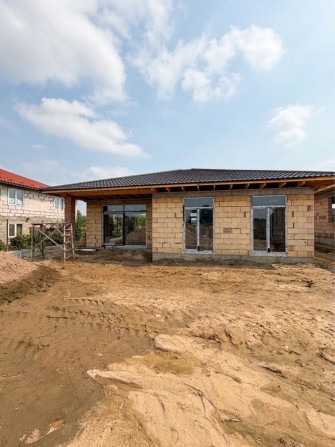 Будинки в с.Шевченкове/ 105 і 120м2/газ/ ділянки - фото 1