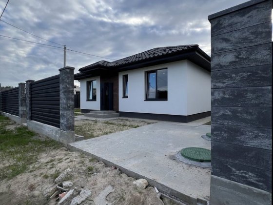 Продам будинок 100м2/ 5 соток/ ГАЗ/ До Києва 12 хв/ Без комісії Шевченково