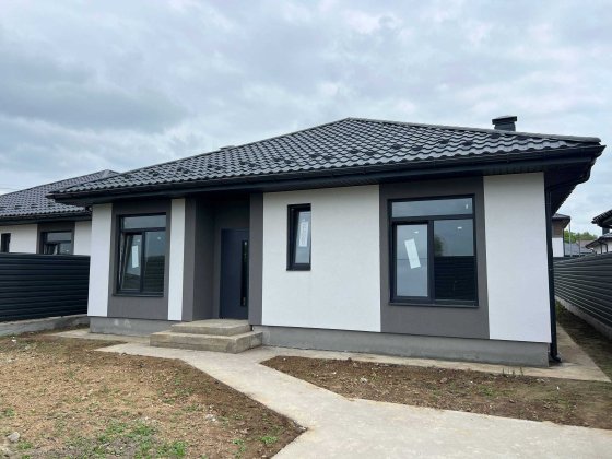 Продаж сучасних будинків у Шевченковому з газом та власною ділянкою Шевченково