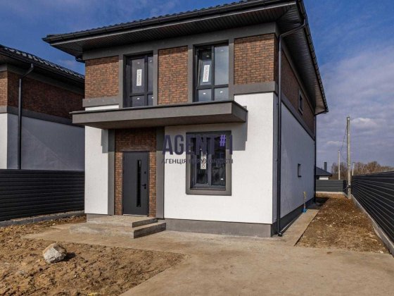 Готовий будинок з газом, Шевченкове, 130 кв.м. Шевченково