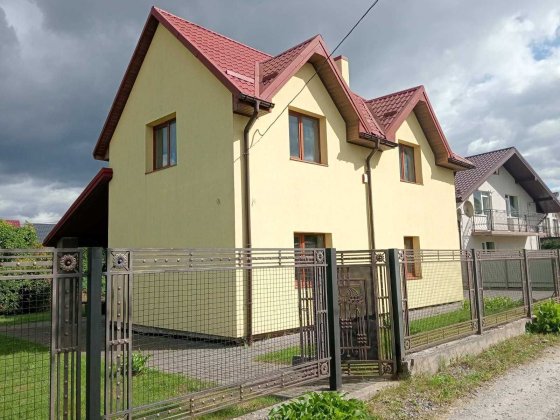 Будинок в Винниках район Святослава Винники