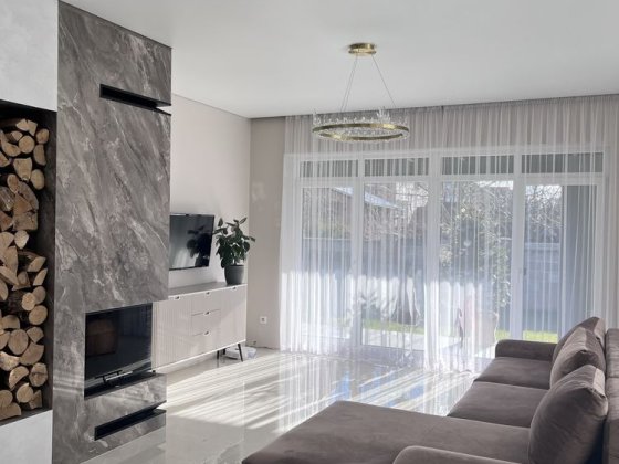 Продаж будинку з ремонтом  233 кв. м. від власника Сокільники