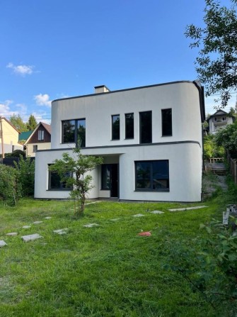 Продаж окремого будинку, Вілла "Брют", Брюховичі - фото 1
