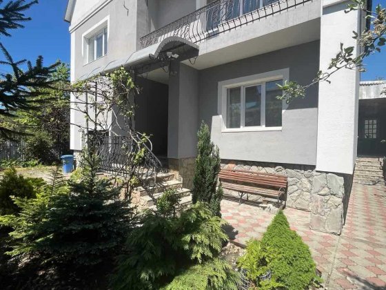 Продаж будинку в м.Винники Винники