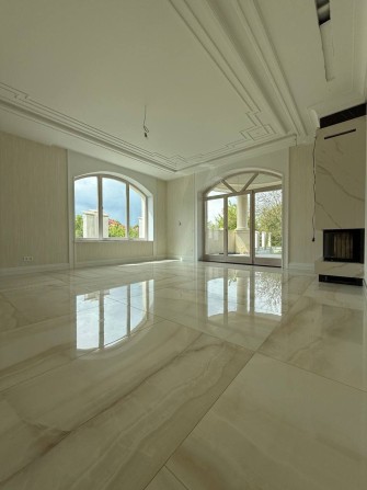 Продаж вишуканого будинку у Брюховичах - фото 1