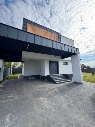 продаж котеджу збудованого в Сокільниках, центр, озеро - фото 1