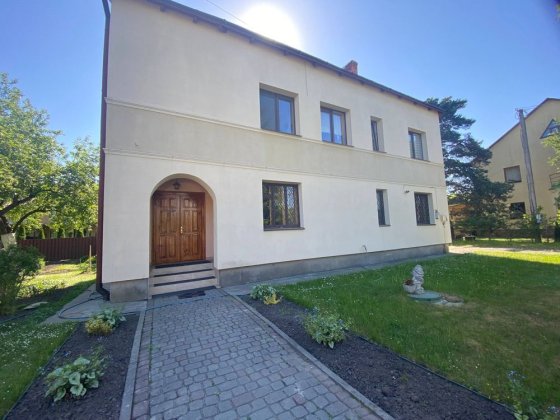 Продаж будинку у Брюховичах, Шевченківський район Львова. Брюховичи