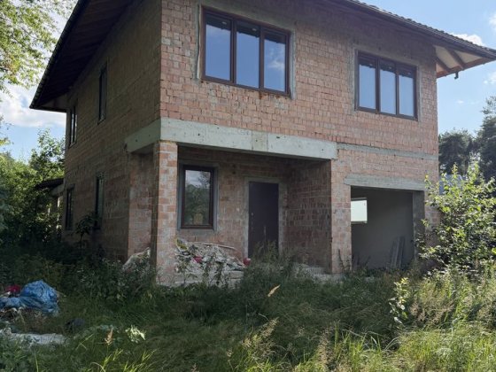 Власник ТЕРМІНОВО Брюховичі Арктична Будинок Брюховичи